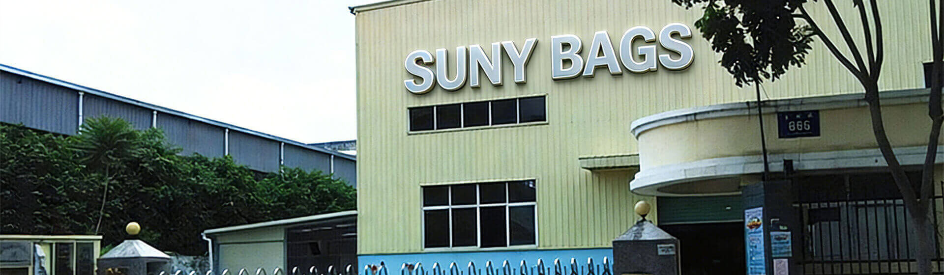 Custom-Bags-Manufacturer